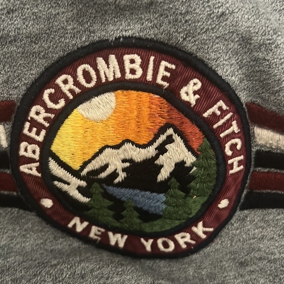 ABERCROMBIE & FITCH BUNDLE EUC BOYS/ XS Mens - Picture 7 of 8